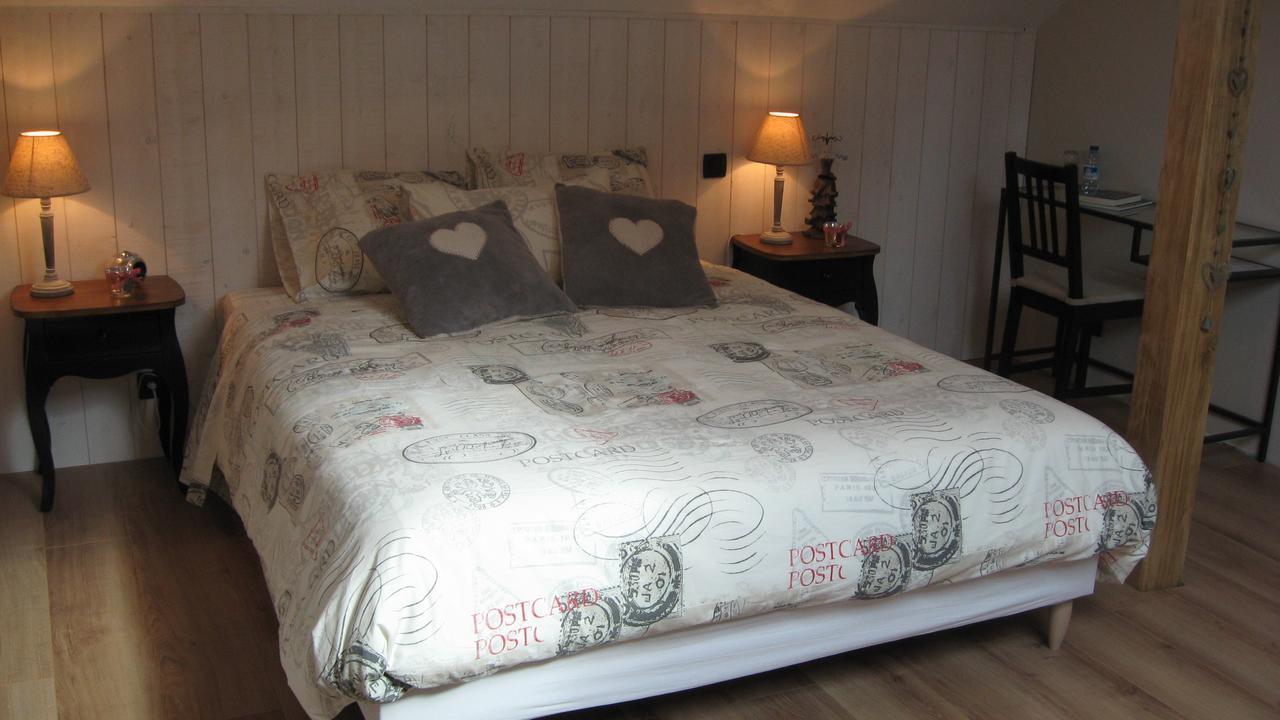 Le Clos De La Roche Bed & Breakfast